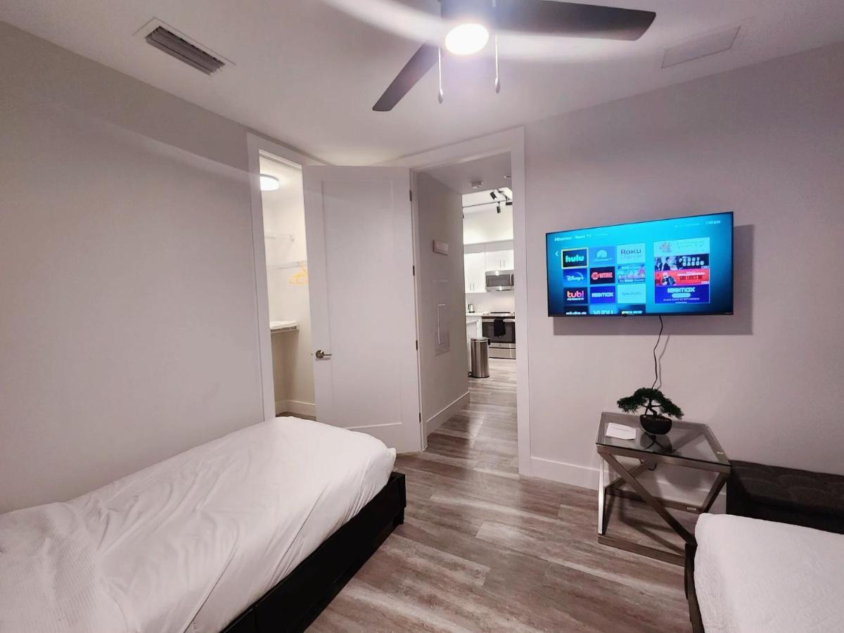 Lux Property Great For 1 To 8 Guests-Family Trip ,5Beds 2Rooms Staycation With Gym And Ev, Proximity To Downtown And Beaches West Palm Beach Extérieur photo